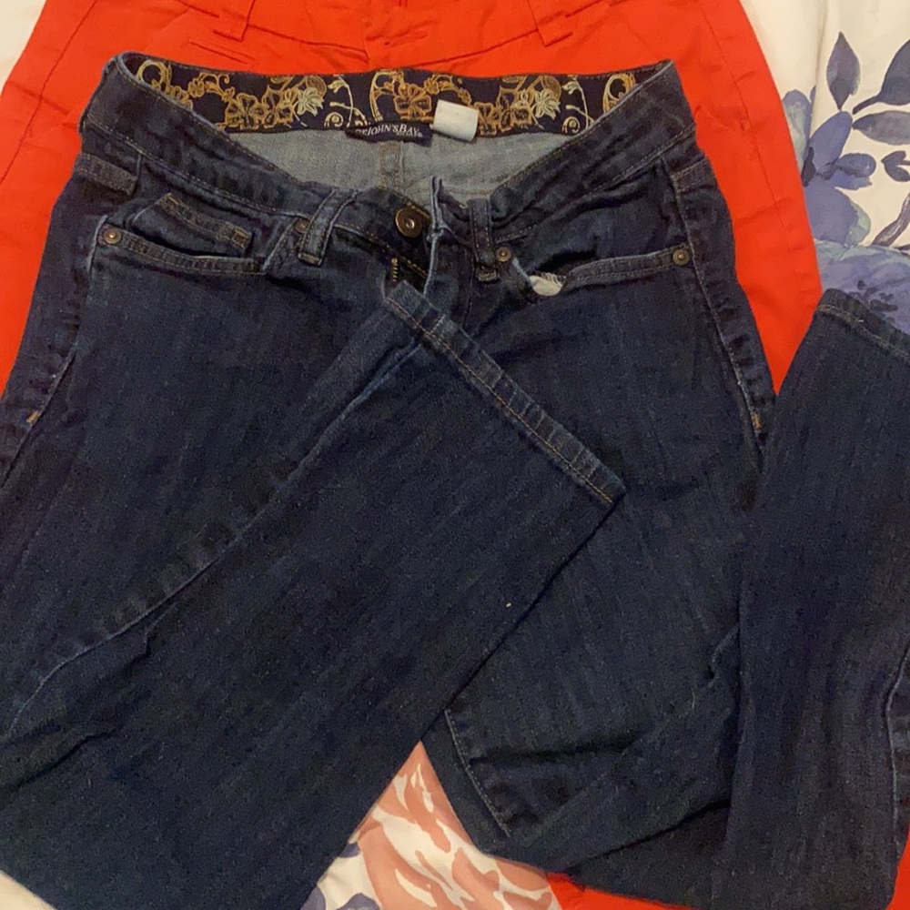 Size 4 bottoms bundle - Picture 3 of 10